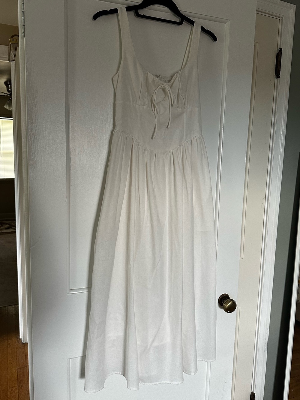 Petal & Pup White Midi Dress - Picture 6 of 10
